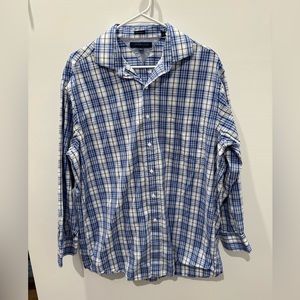 Men’s Tommy Hilfiger cotton blue and white button down dress shirt sz 32/33